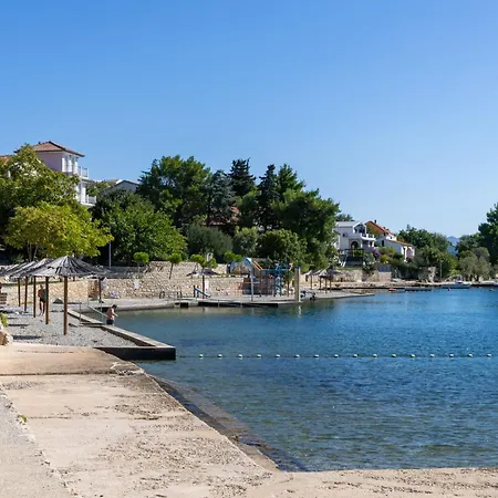 Andrijana By Interhome マスレニツァ