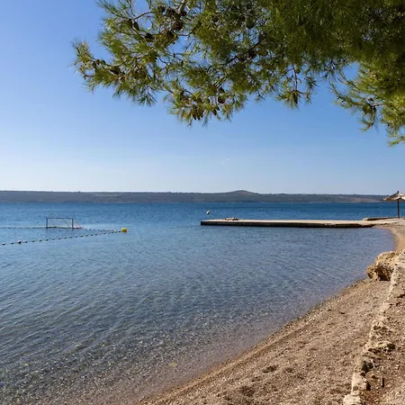 アパート Andrijana By Interhome マスレニツァ