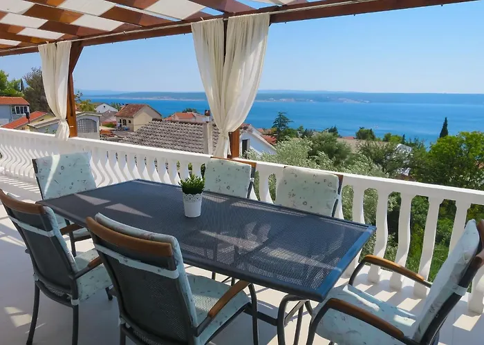 Andrijana By Interhome アパート マスレニツァ